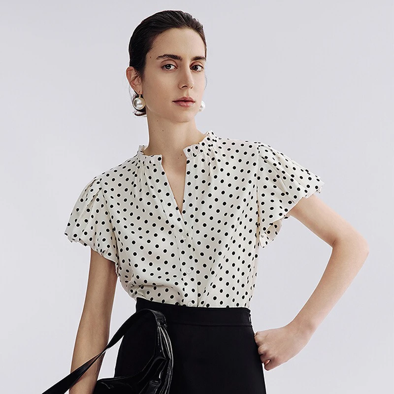 月珥夏季新款花边波点领显瘦V领时尚高级感短袖泡泡袖衫衬衫上衣