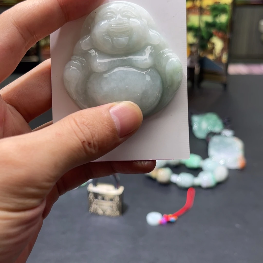翡翠挂件未镶嵌佛公带绳子