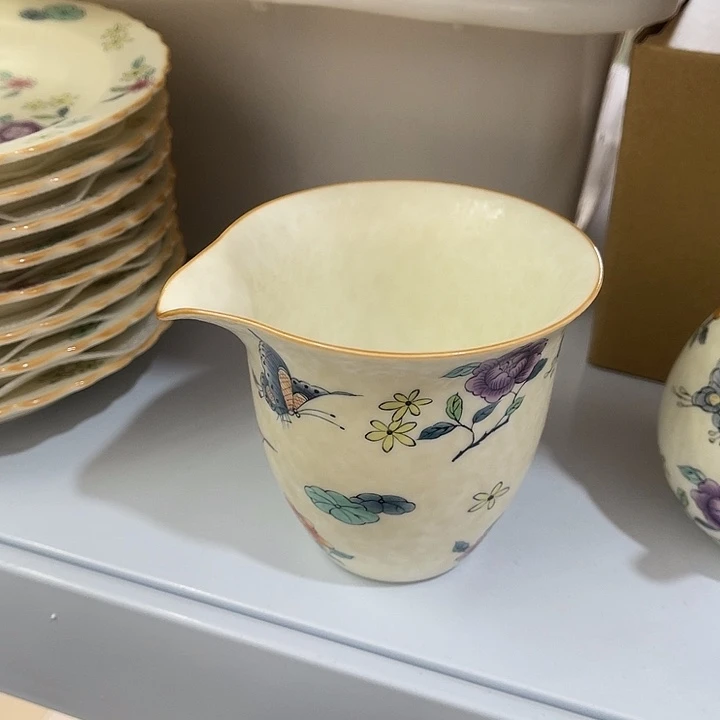 瓷片福利待遇多多哦哦哦