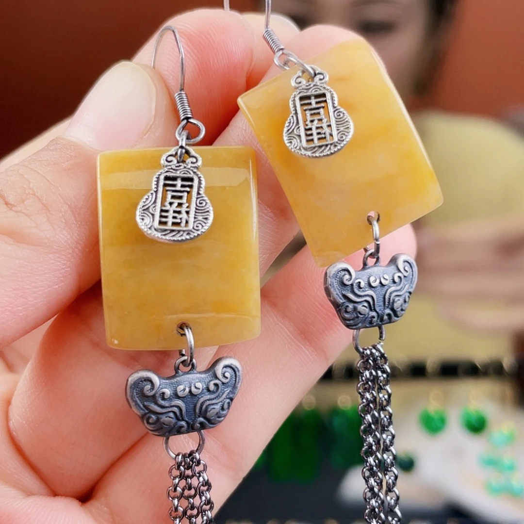 翡翠未镶嵌耳饰饰品