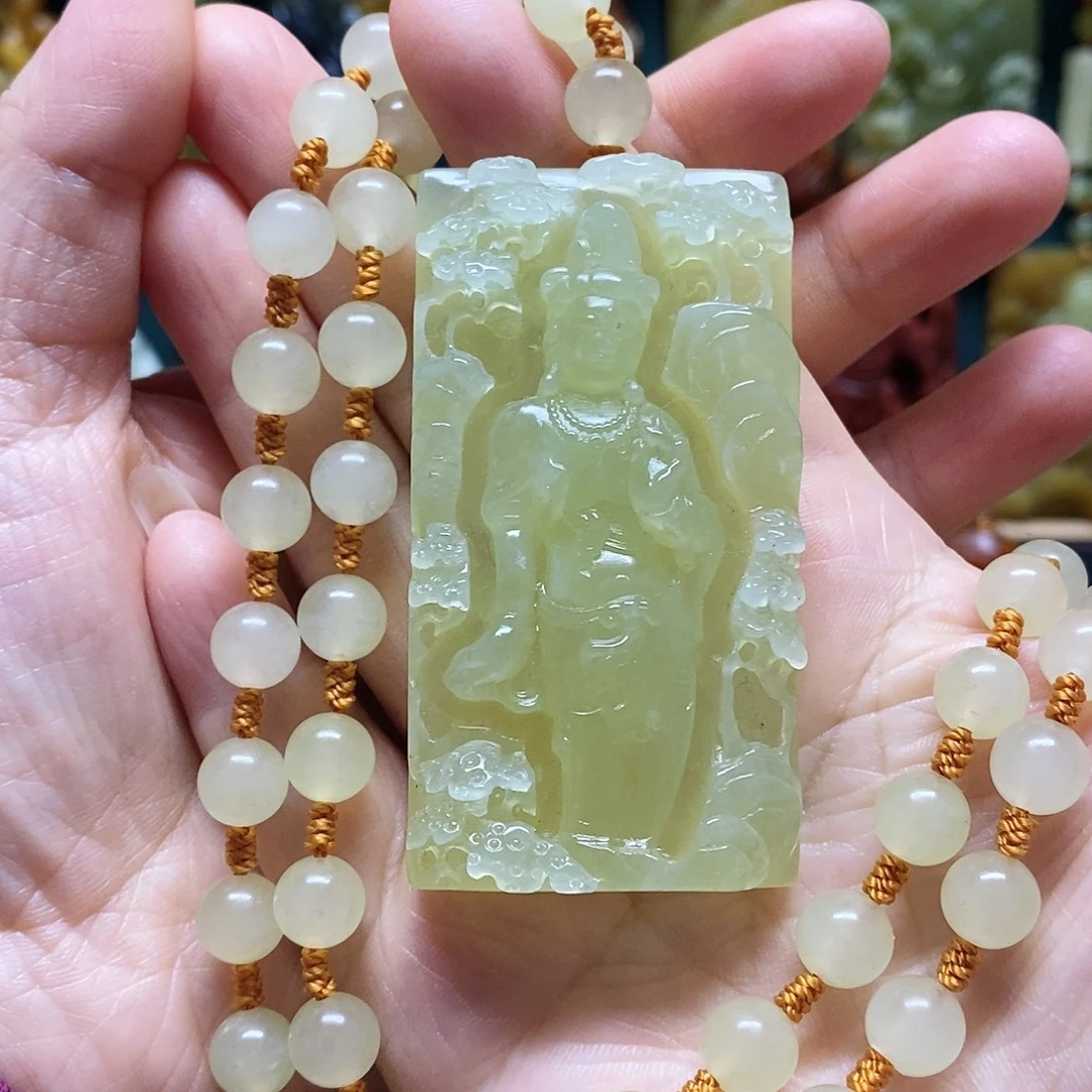 岫玉未镶嵌吊坠(赠链)