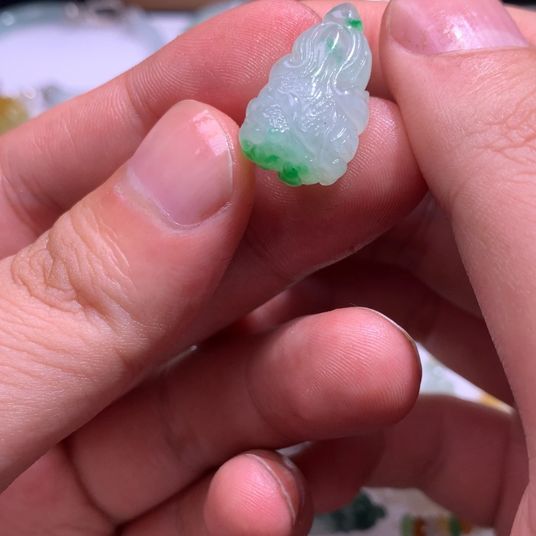 定制翡翠未镶嵌毛货