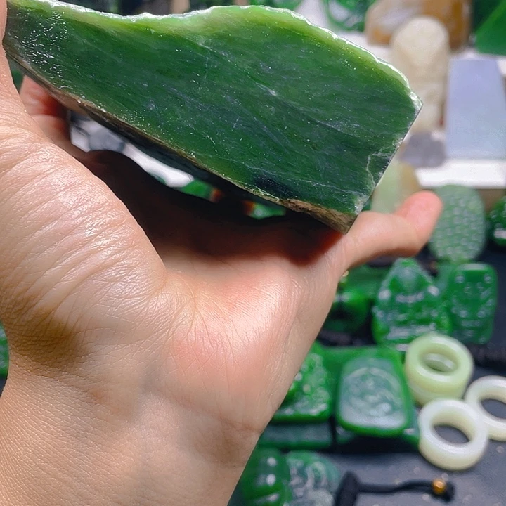 和田玉未镶嵌珠宝半成品