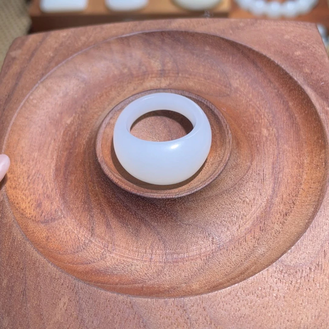 未镶嵌手链和田玉东****卡17.8