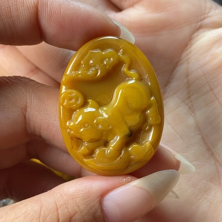 未镶嵌颈饰玛瑙/玉髓战国红
