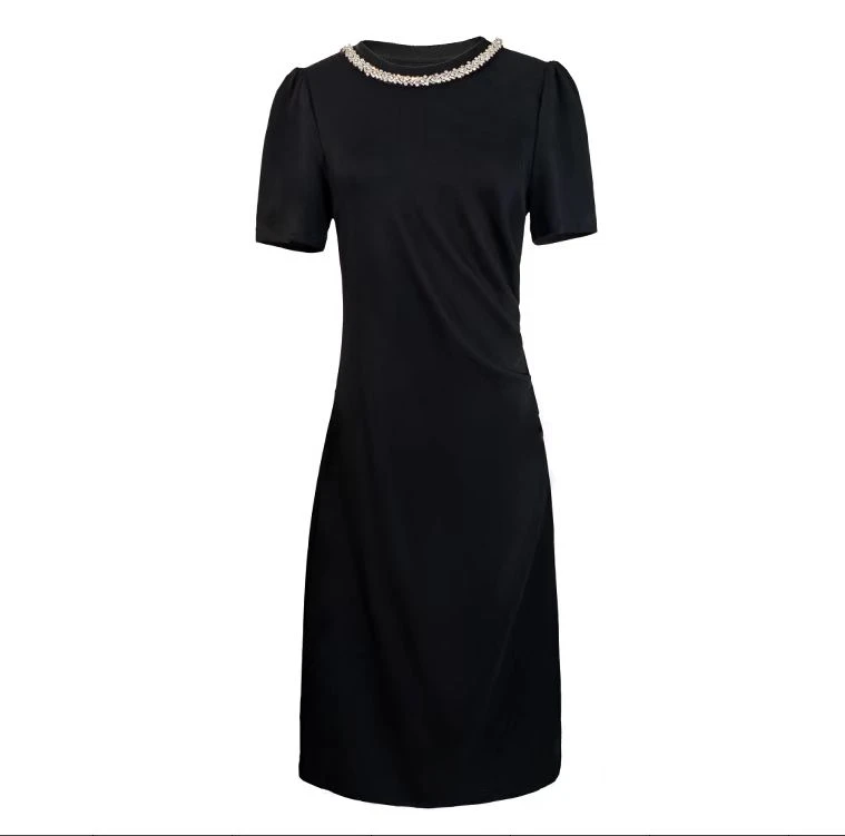 2025年夏季时尚法式设计感轻奢高级感黑色气质连衣裙真尤美