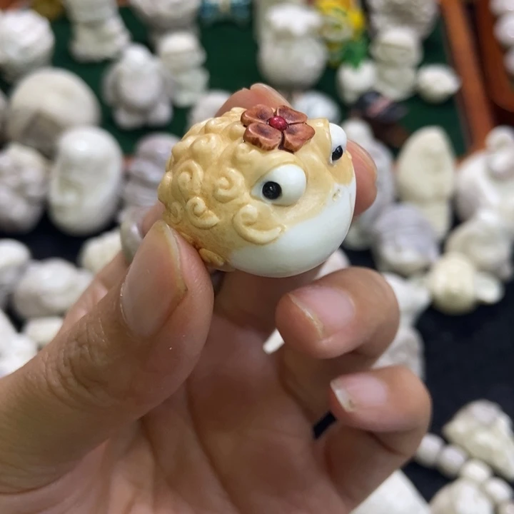 希***饭配饰鹿角雕刻一个出
