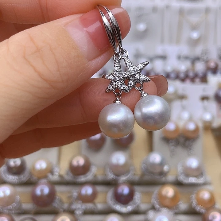 淡水珍珠耳饰未镶嵌