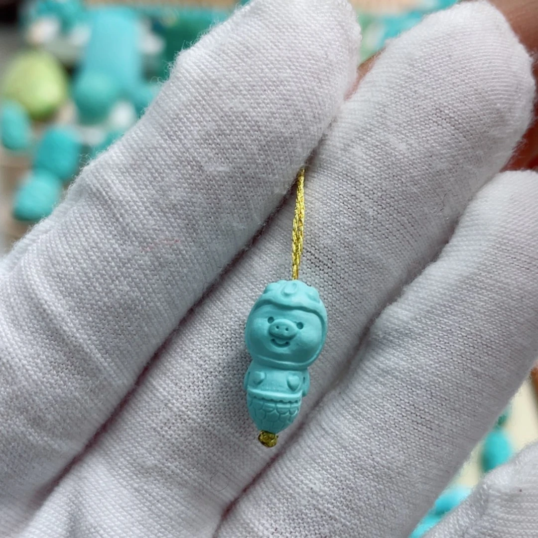 绿松石未镶嵌珠宝奇石