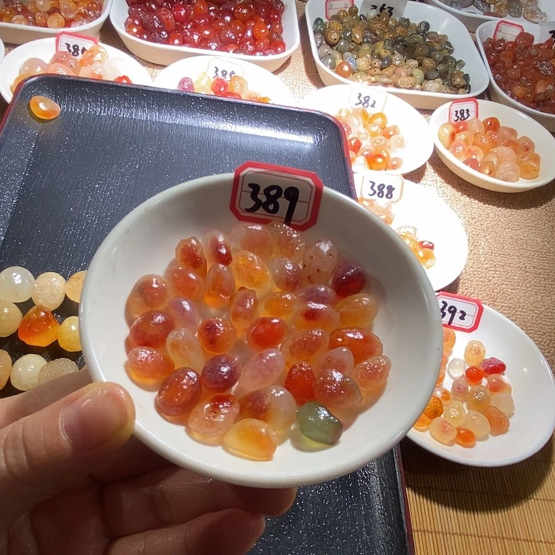 合金玛瑙/玉髓珠宝奇石