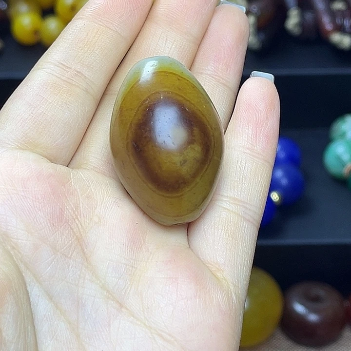 玛瑙/玉髓未镶嵌玛瑙珠子1111