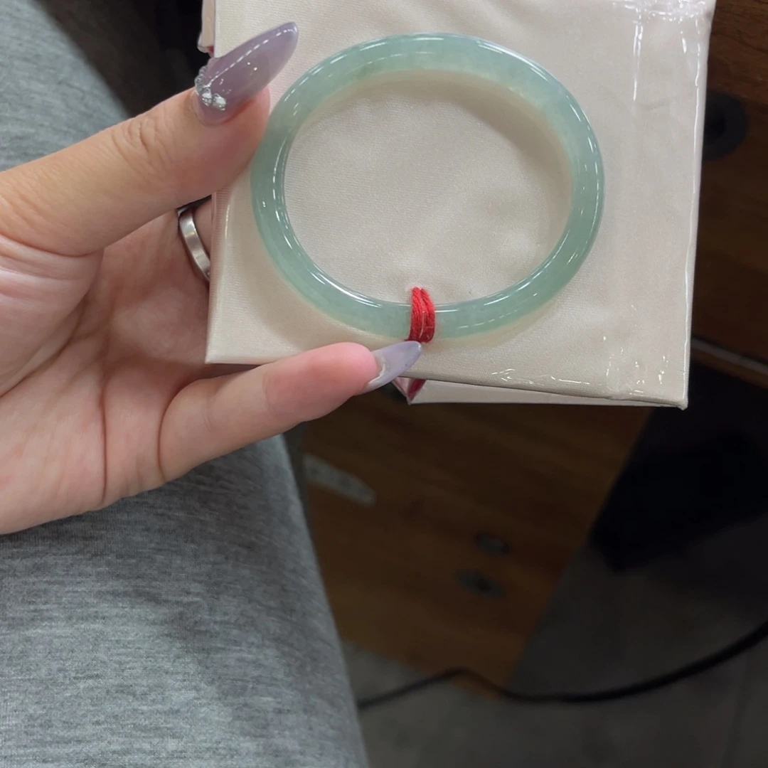 翡翠未镶嵌手镯52贵妃力推