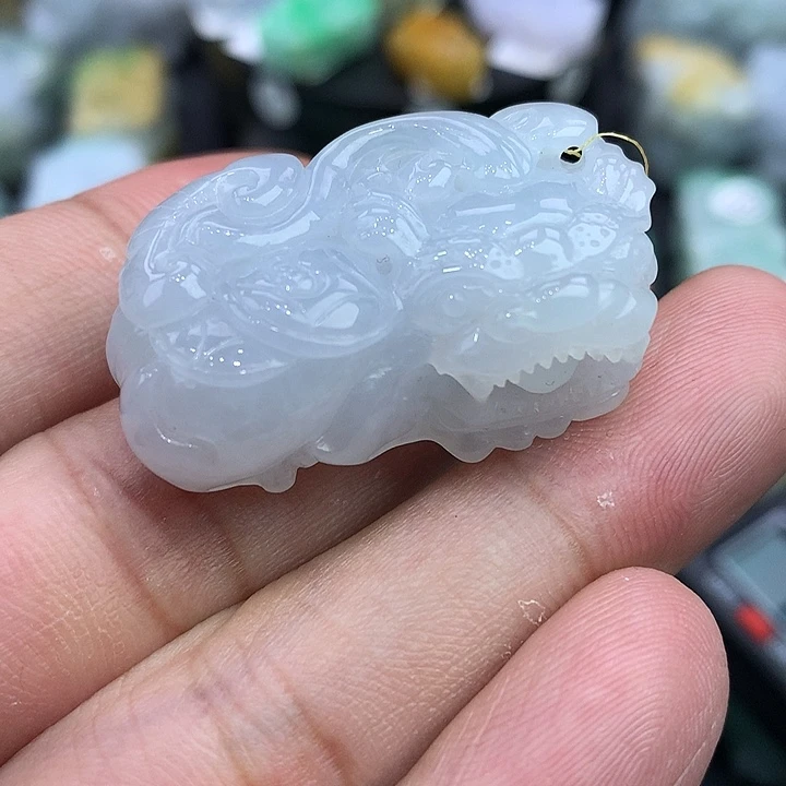 翡翠未镶嵌颈饰天然缅甸翡翠貔貅吊坠