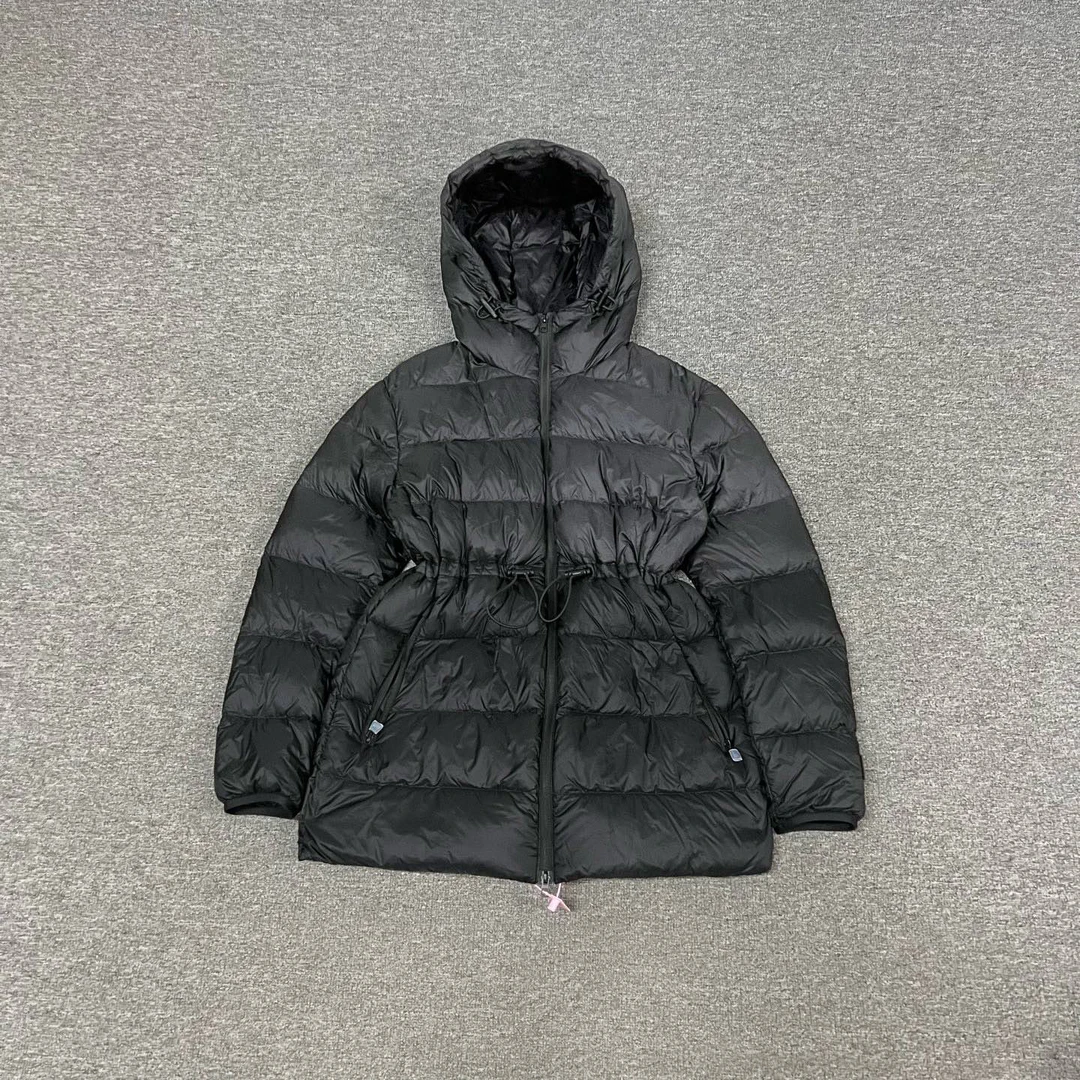 99新 BURBERRY/博柏利 Burberry 黑色 羽绒服 s码