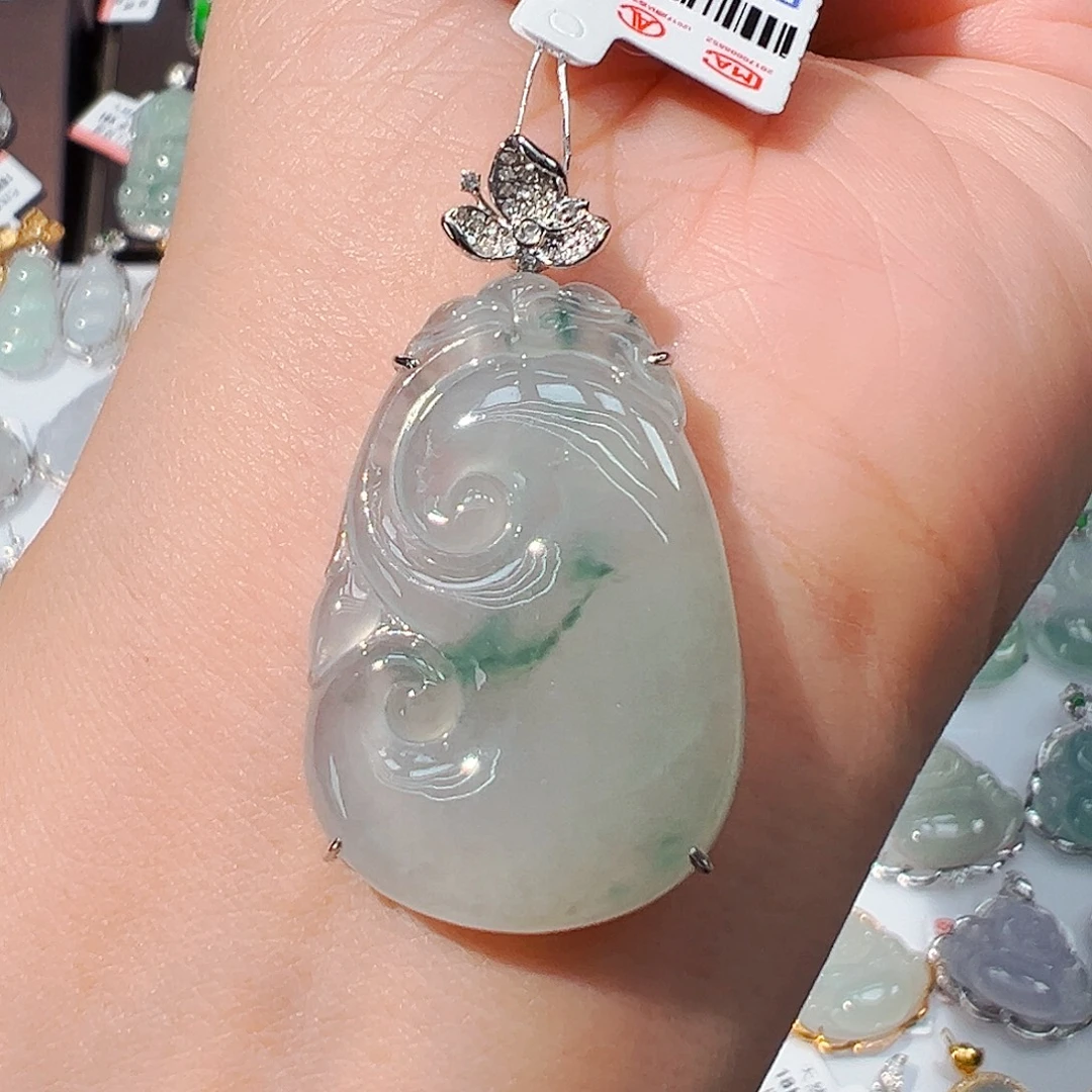 吊坠(不含链)18K金镶嵌翡翠如意