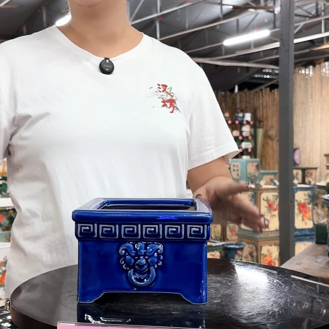 585宝蓝微瑕外口15内深8