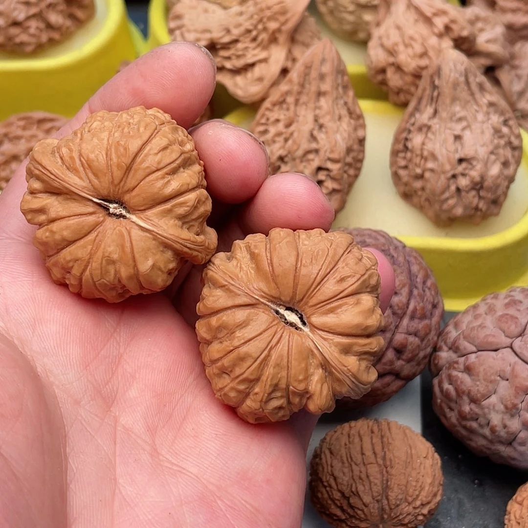 文玩核桃吊坠H*O南瓜