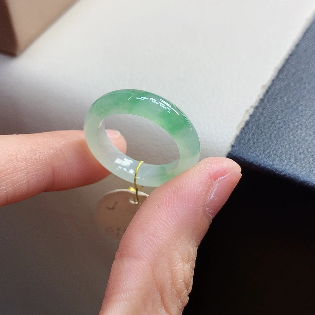 翡翠戒指未镶嵌15号