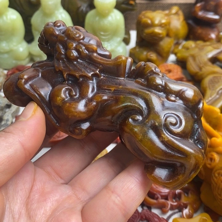 未镶嵌蛇纹石玉颈饰