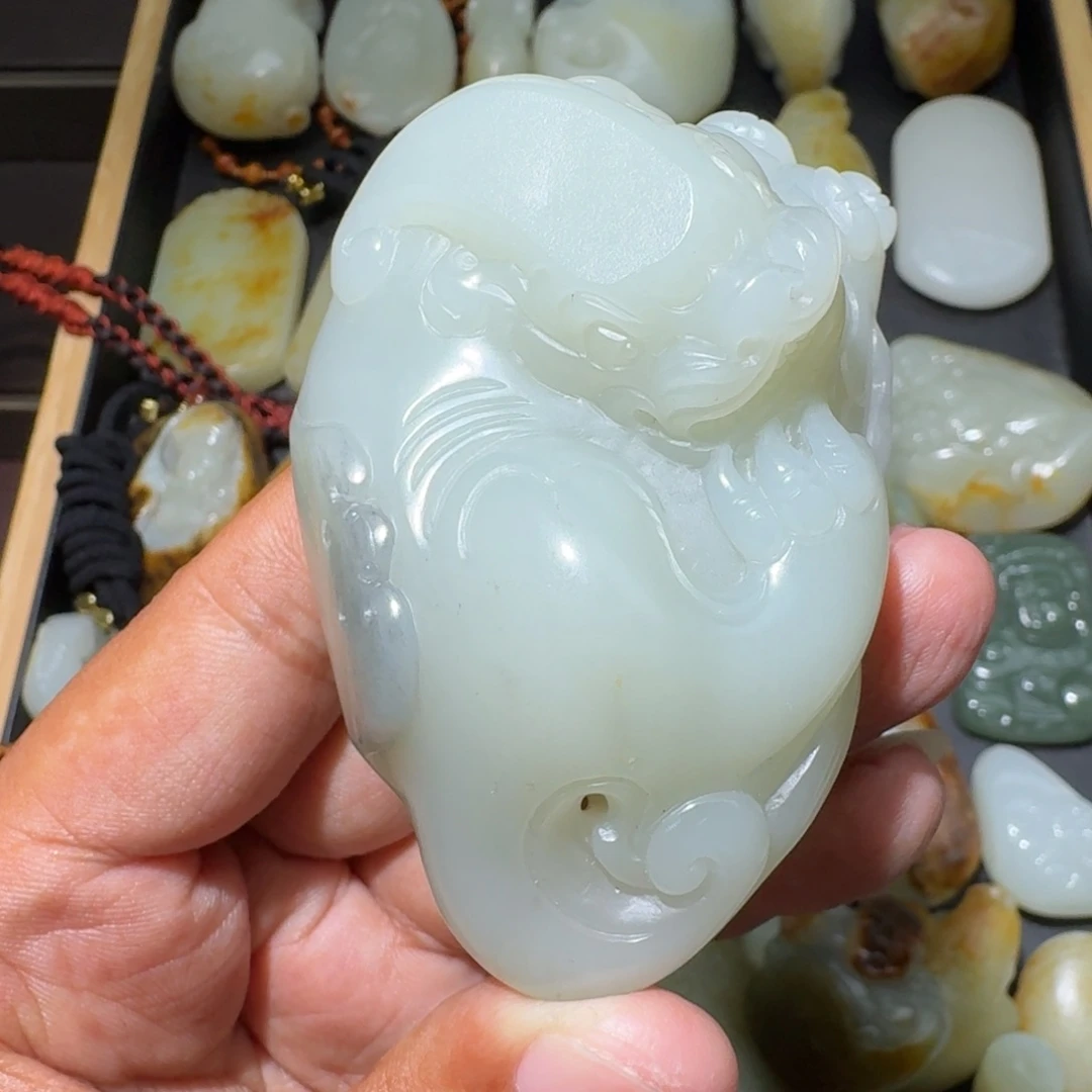 和田玉未镶嵌吊坠(不含链)