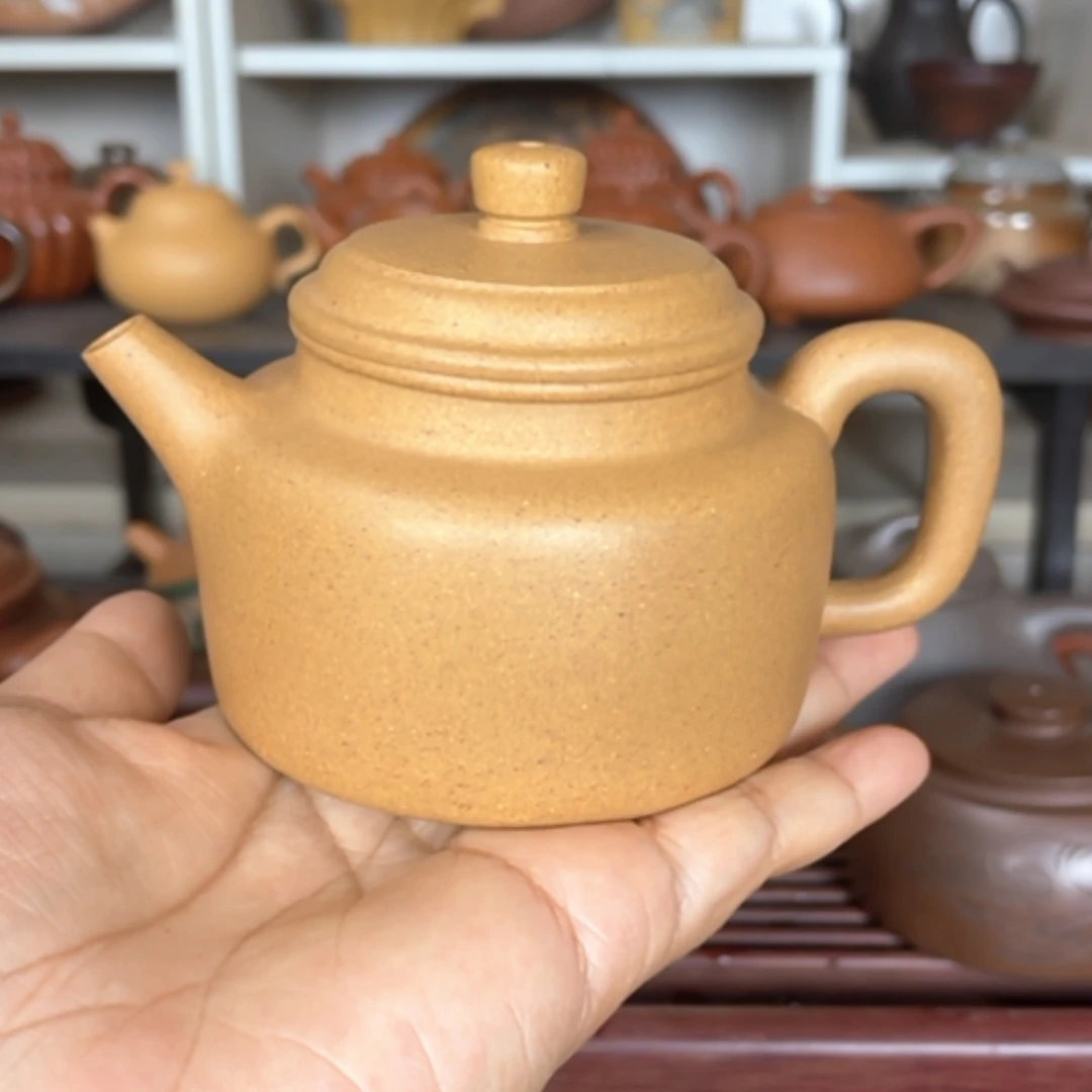 【闪购商品】布*斯孤品老黄段精工半手德钟