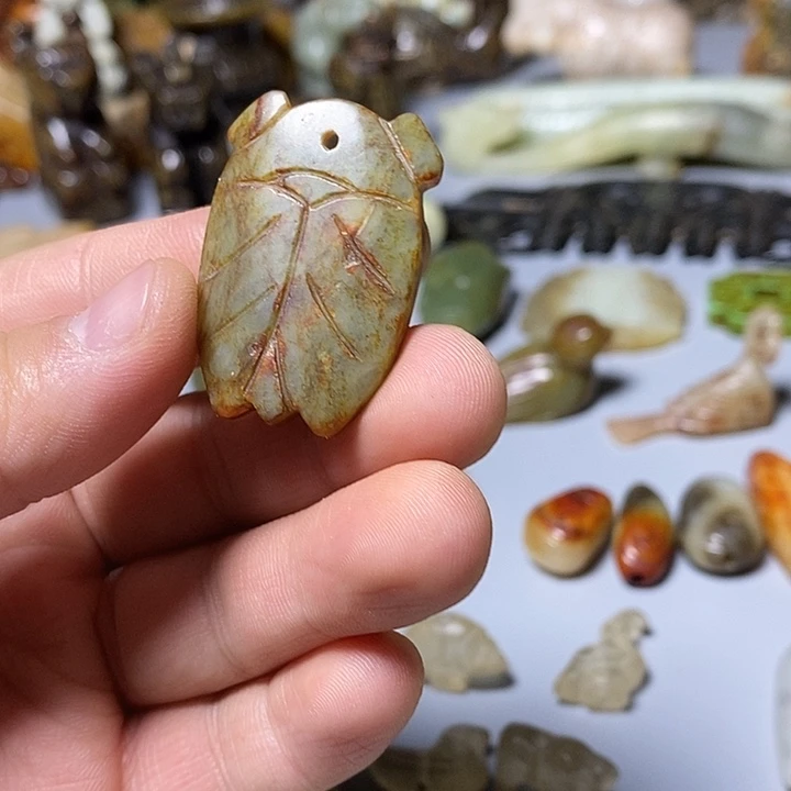 和田玉未镶嵌颈饰60