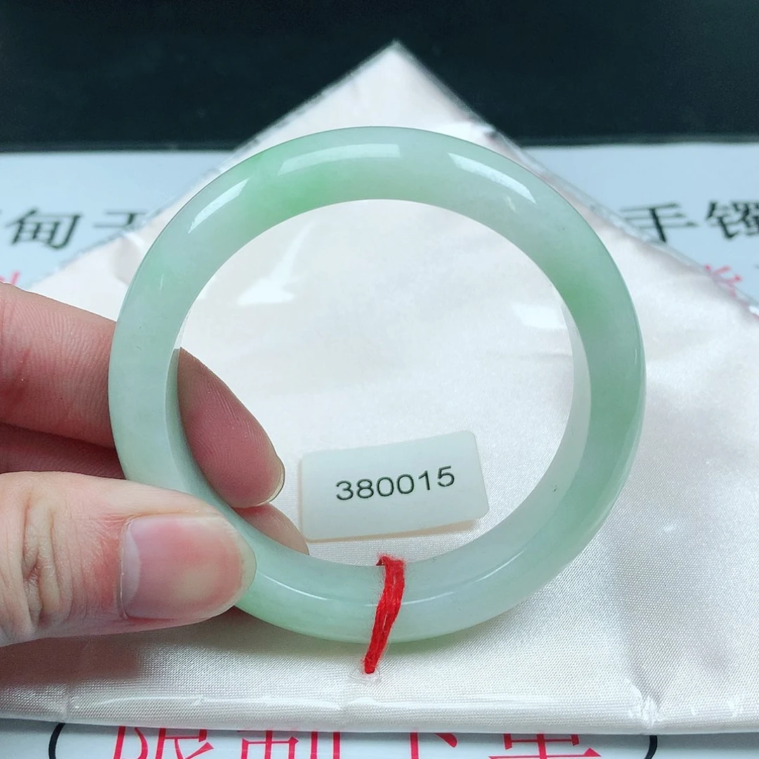 翡翠手镯未镶嵌圈55