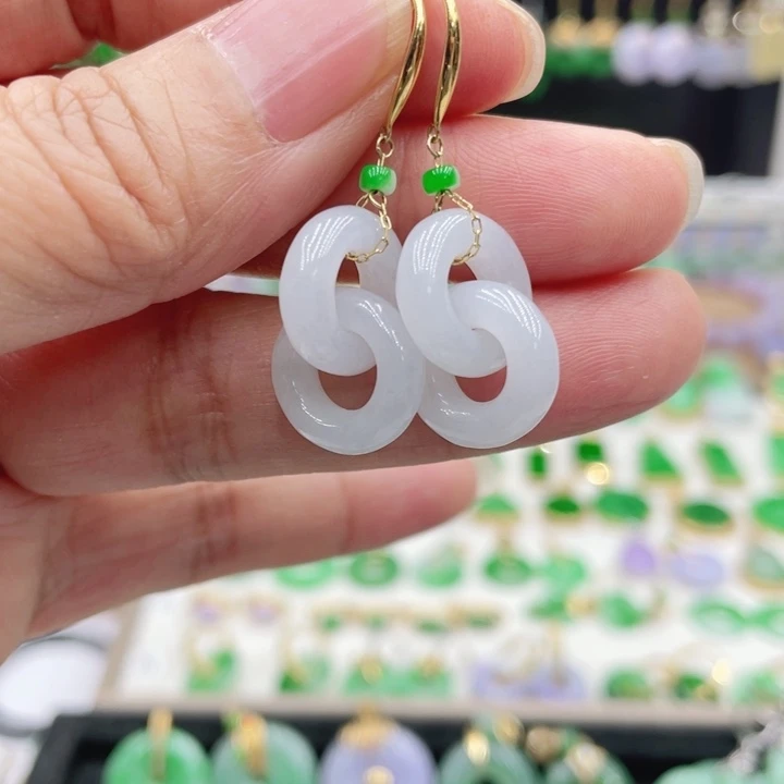 翡翠18K金镶嵌耳饰