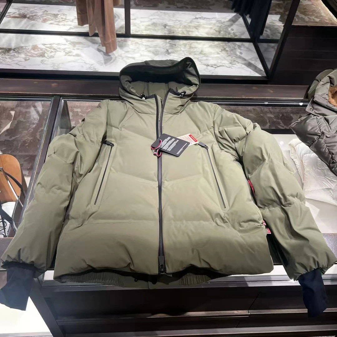 未使用 MONCLER 盟可睐 25男士短款羽绒滑雪外套ANGREN
