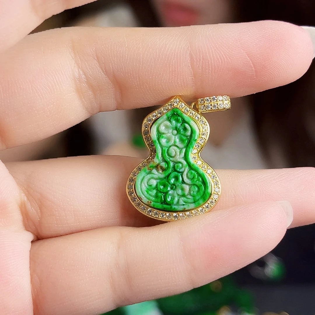 颈饰银S925镶嵌翡翠多样性