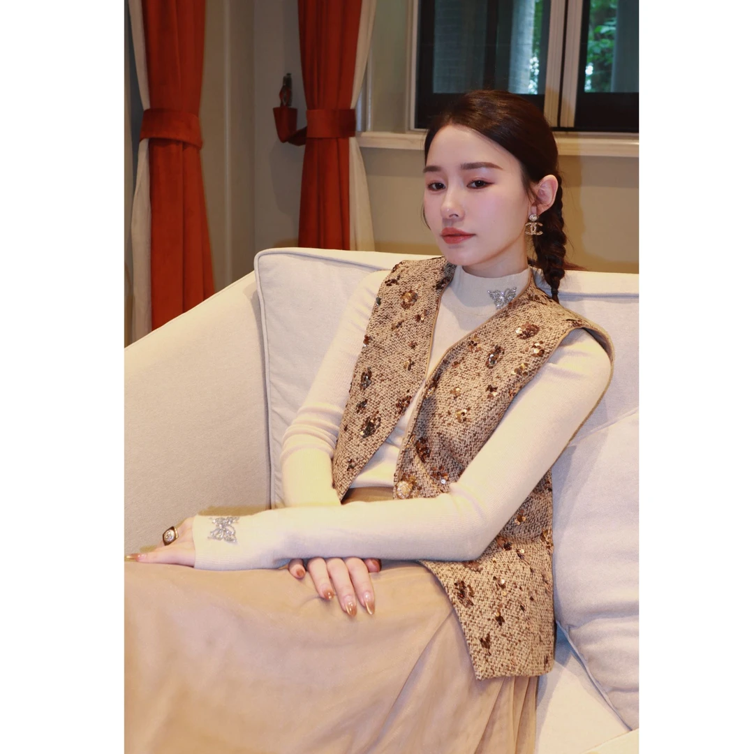 HELAAOMI “千金鎏霞”小香风亮片马甲上衣网纱半身裙气质两件套装