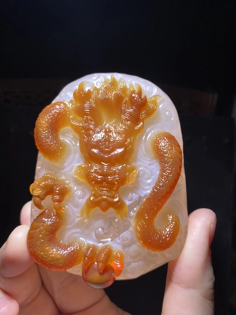 天然玛瑙萌宠雕刻狐狸龙龟猫咪时尚创意小吊坠摆件送礼直播间选货