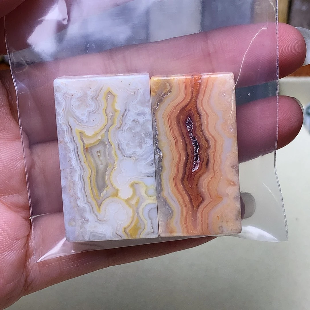 石英质玉颈饰未镶嵌百***灵