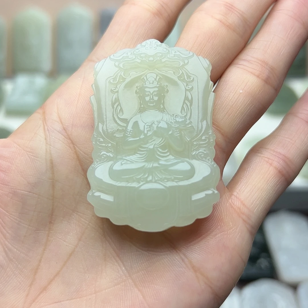 颈饰未镶嵌和田玉