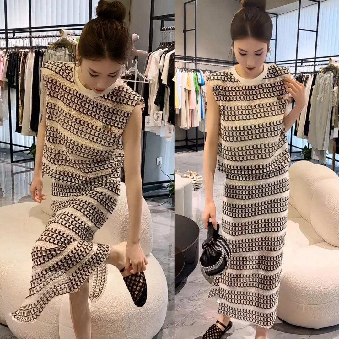 显瘦哦小香风长裙套装女复古显瘦镂空无袖上衣A字裙时尚两件套