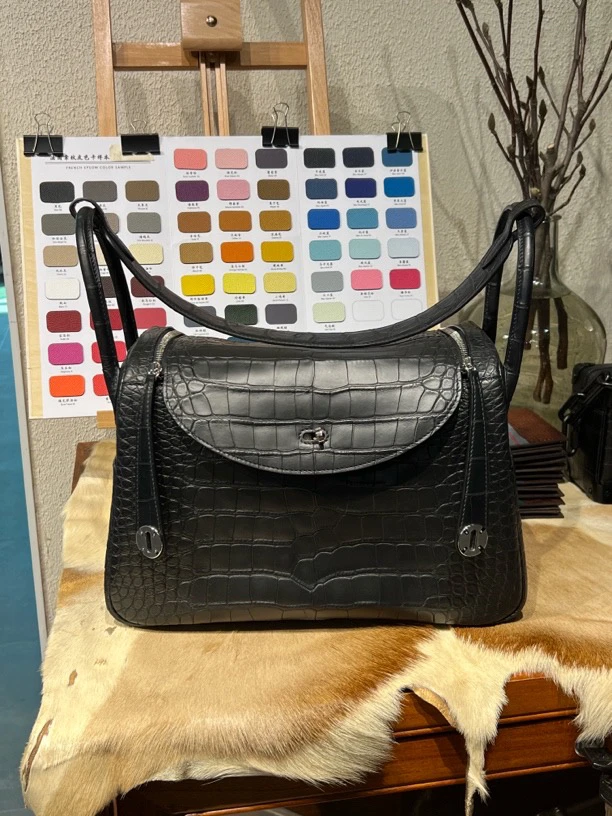 琳迪34cm小方包手提包雾面美洲鳄