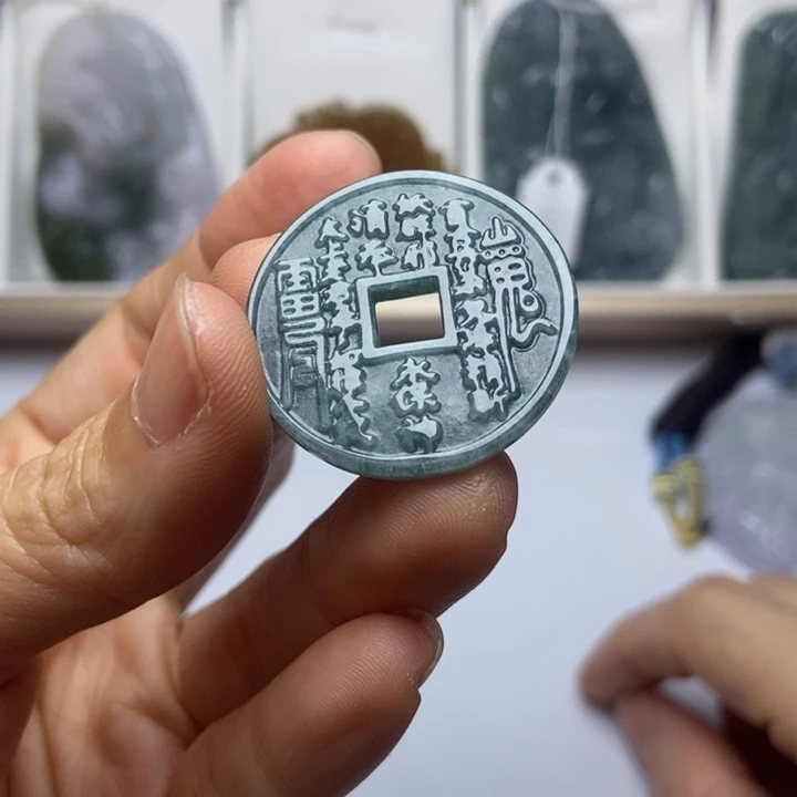 翡翠未镶嵌挂件翡翠