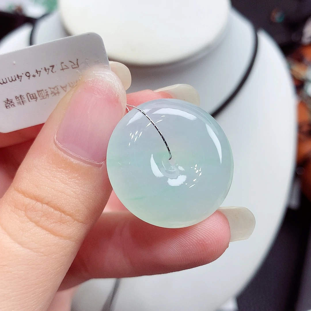 翡翠未镶嵌颈饰翡翠19，24.4/6.4