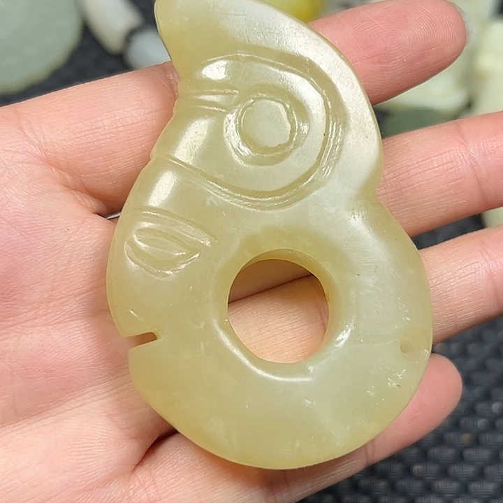 和田玉（糖玉）未镶嵌手链