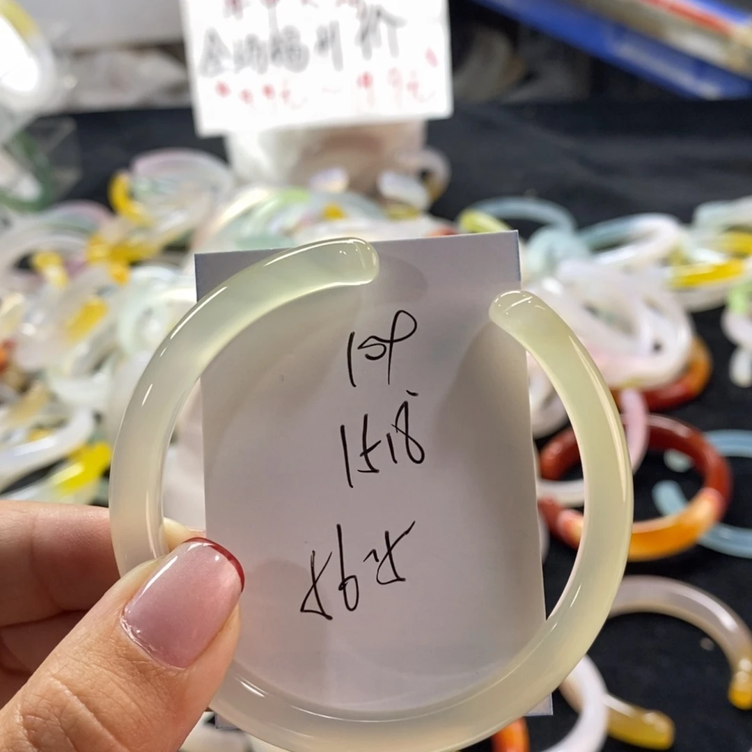 手镯玛瑙/玉髓未镶嵌109