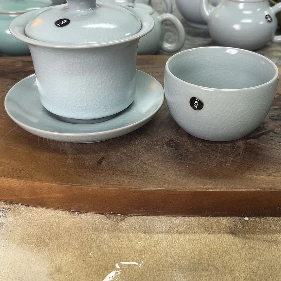 杯老****店仿古，超精工月白t360，t676微瑕