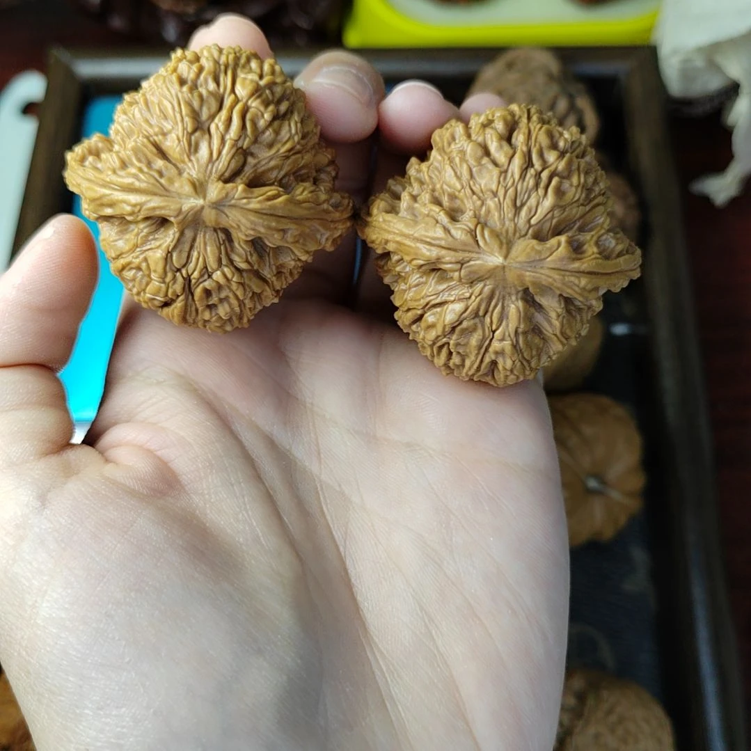 吊坠文玩核桃南疆