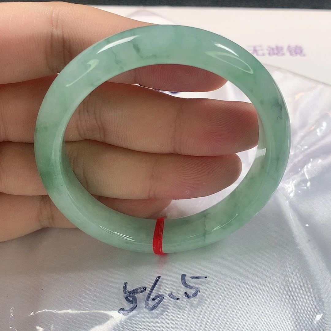翡翠手镯未镶嵌310号