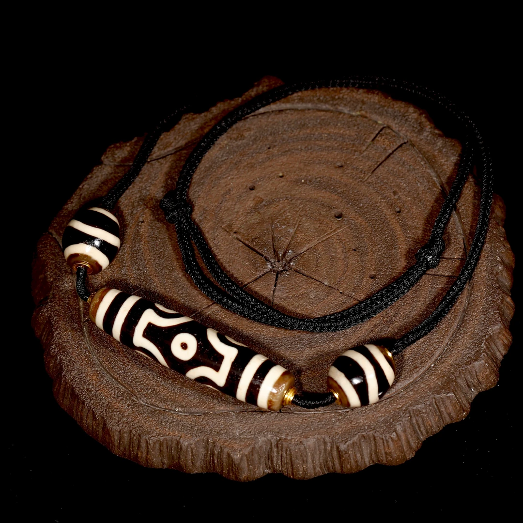 任晓攀老超顶料十字金刚六眼搭配爆红砂虎芽达洛玛瑙设计款锁骨链