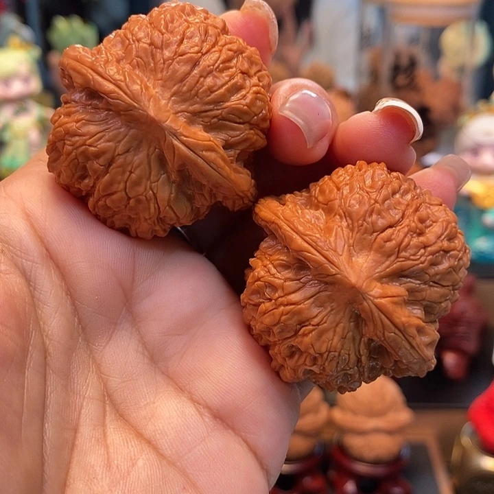 文玩核桃吊坠43全品血麒麟