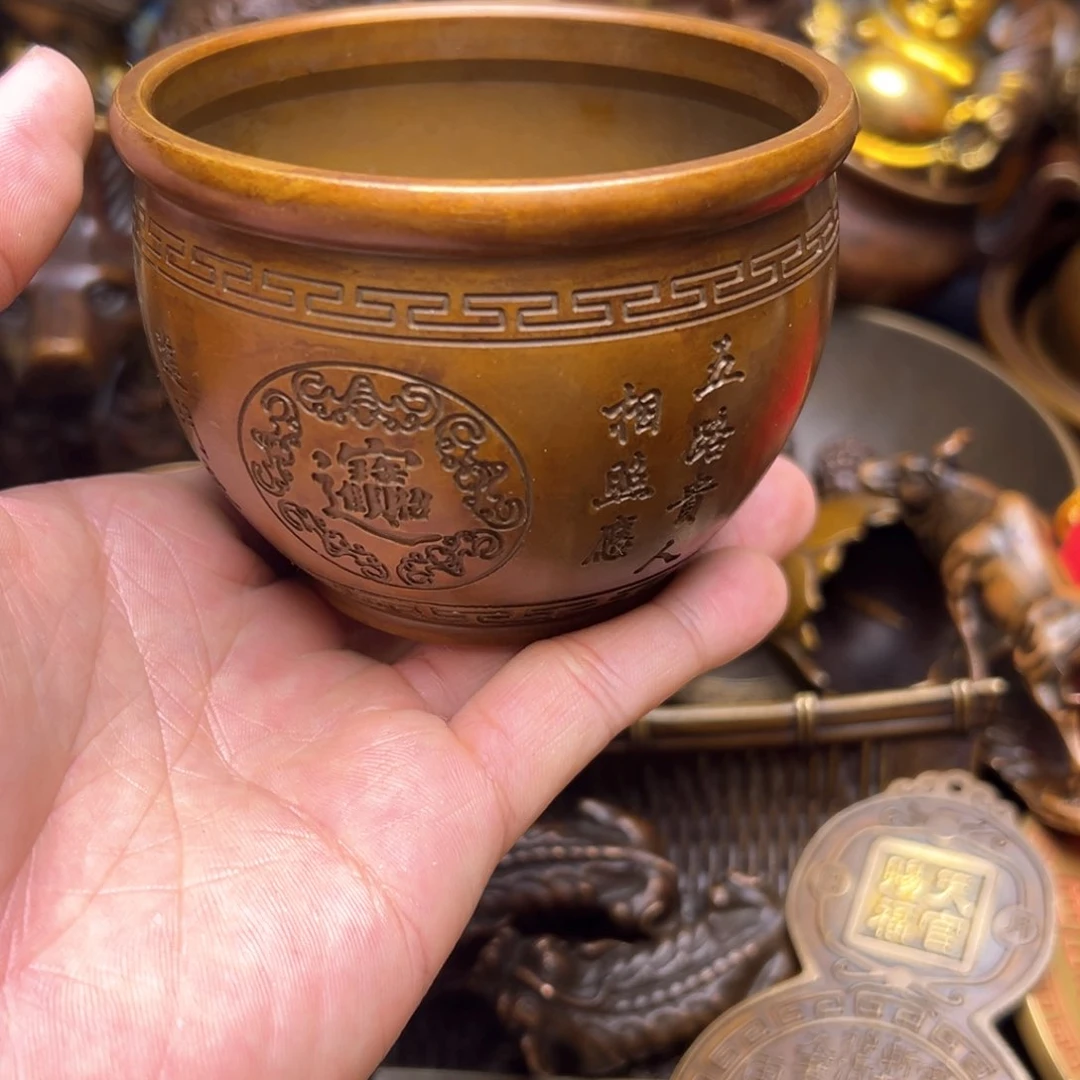 精美铜器点击下单