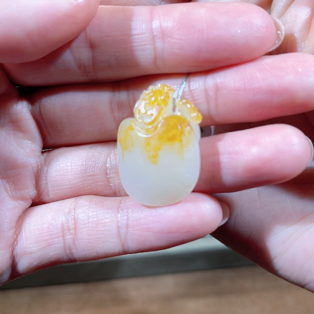 和田玉挂件未镶嵌