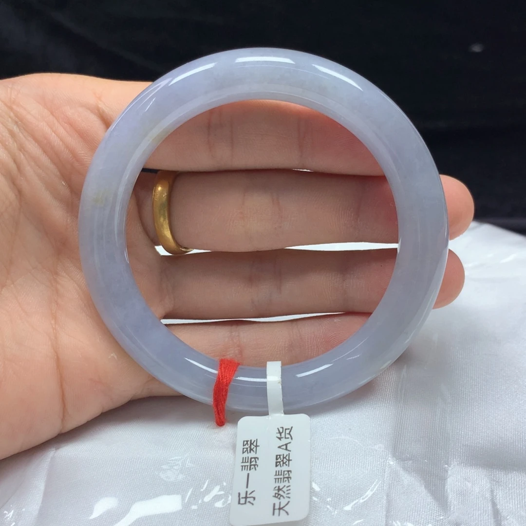 未镶嵌手镯（圆镯）翡翠56
