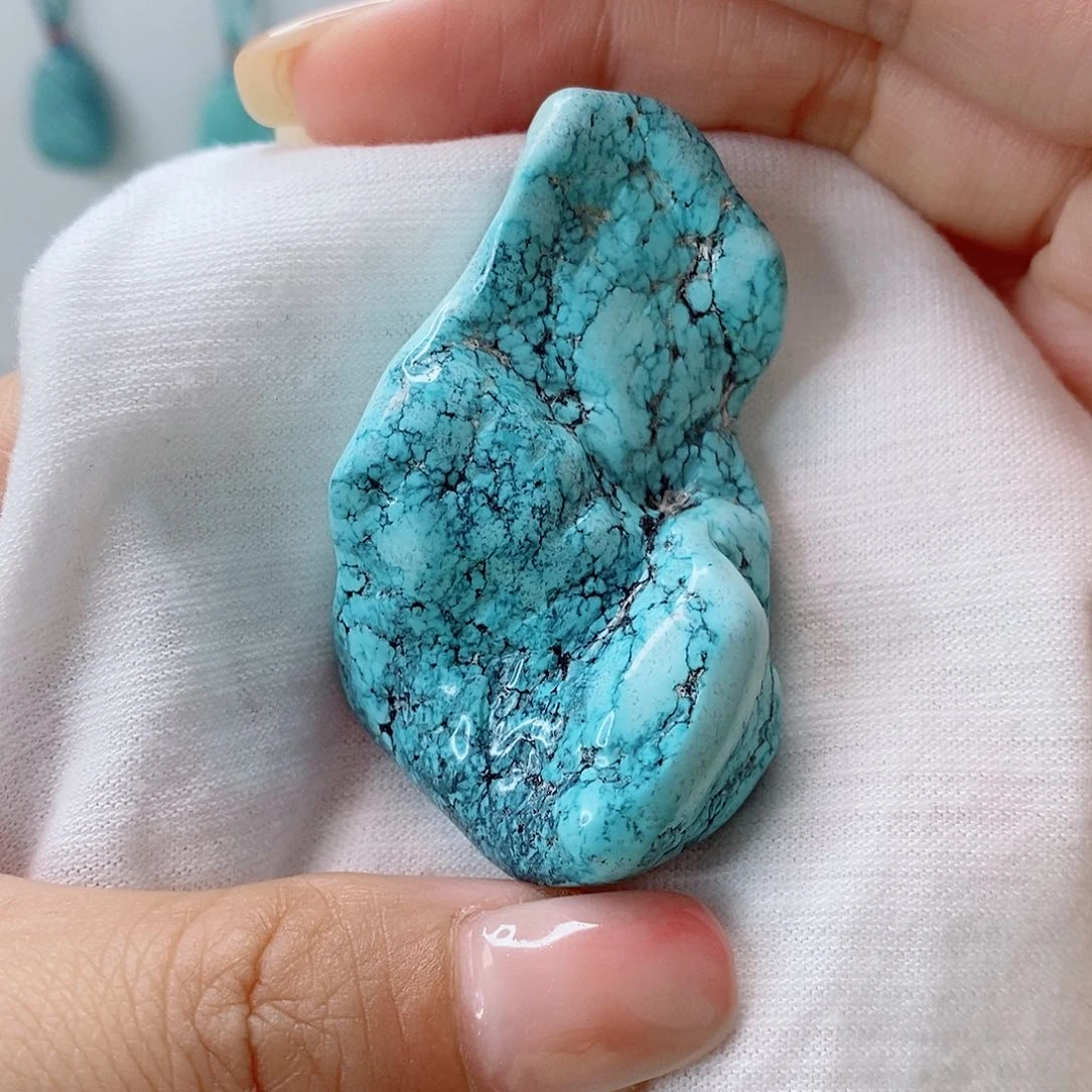 用***1未镶嵌绿松石珠宝奇石