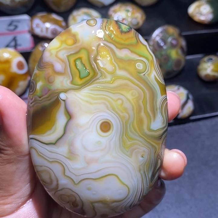 玛瑙/玉髓未镶嵌珠宝奇石19